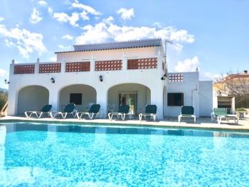 Chalet privado con piscina y barbacoa - Apartamento en La Xara